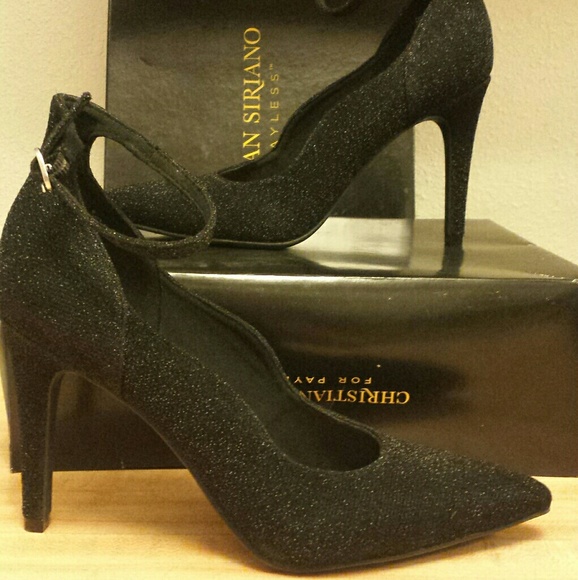 🆕️Metallic Black Heels✨ - Picture 3 of 4